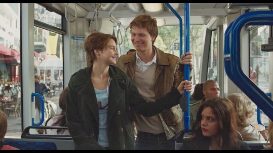 The_Fault_In_Our_Stars_Official_Trailer__kissthemgoodbye_net_0584